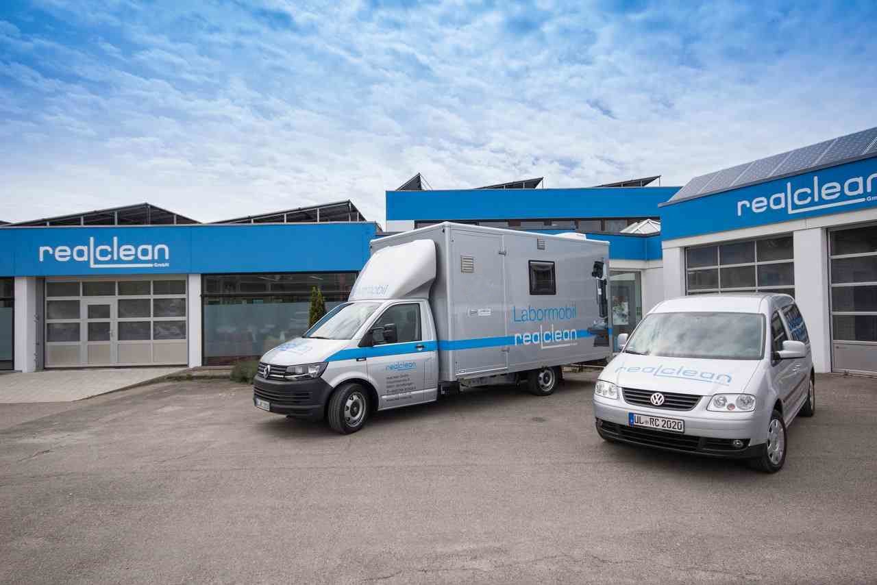 Fuhrpark mit Labormobil